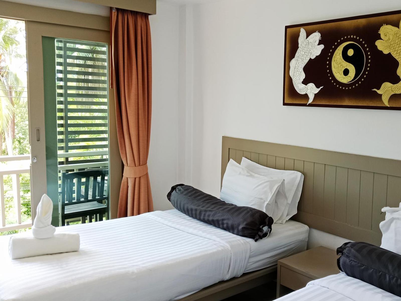 Ampha Place Hotel Mae Nam Exterior photo